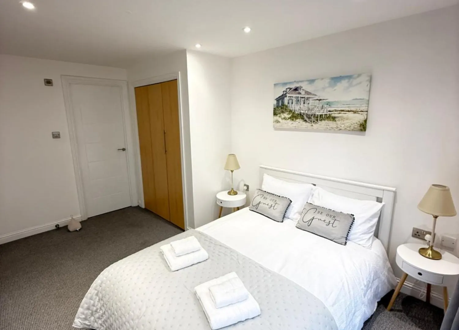 Kontakte von The Shore Edinburgh 2 Bedroom Apartment